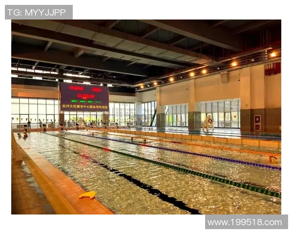 全国游泳比赛激烈展开 全民健身热潮掀起赛场新风尚